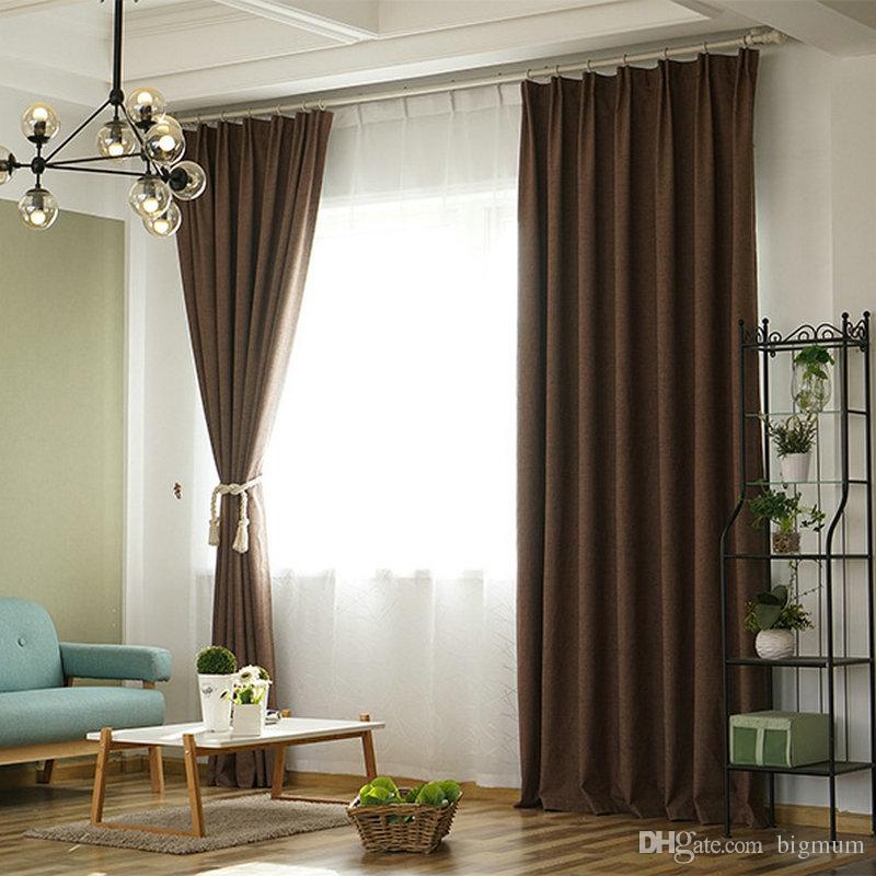 Rèm cửa màu nâu hợp với người mệnh Thổ