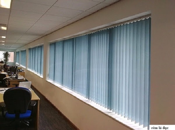 Màn lá dọc cửa và cửa sổ