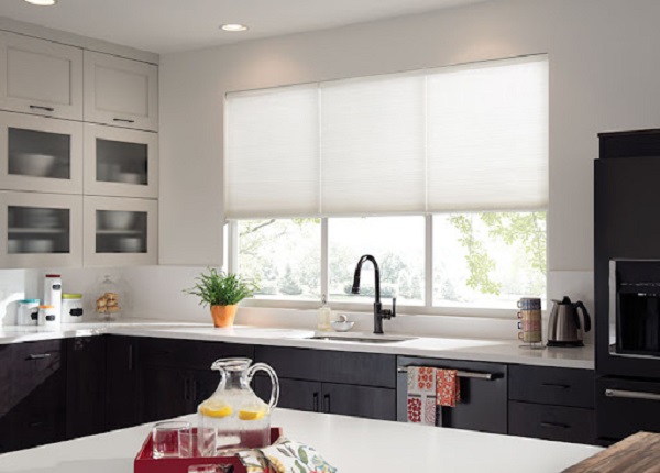 Lựa chọn rèm có chất liệu có thể dễ dàng vệ sinh