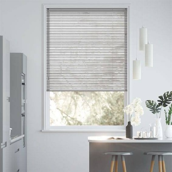 Rèm sáo nhôm sang trọng